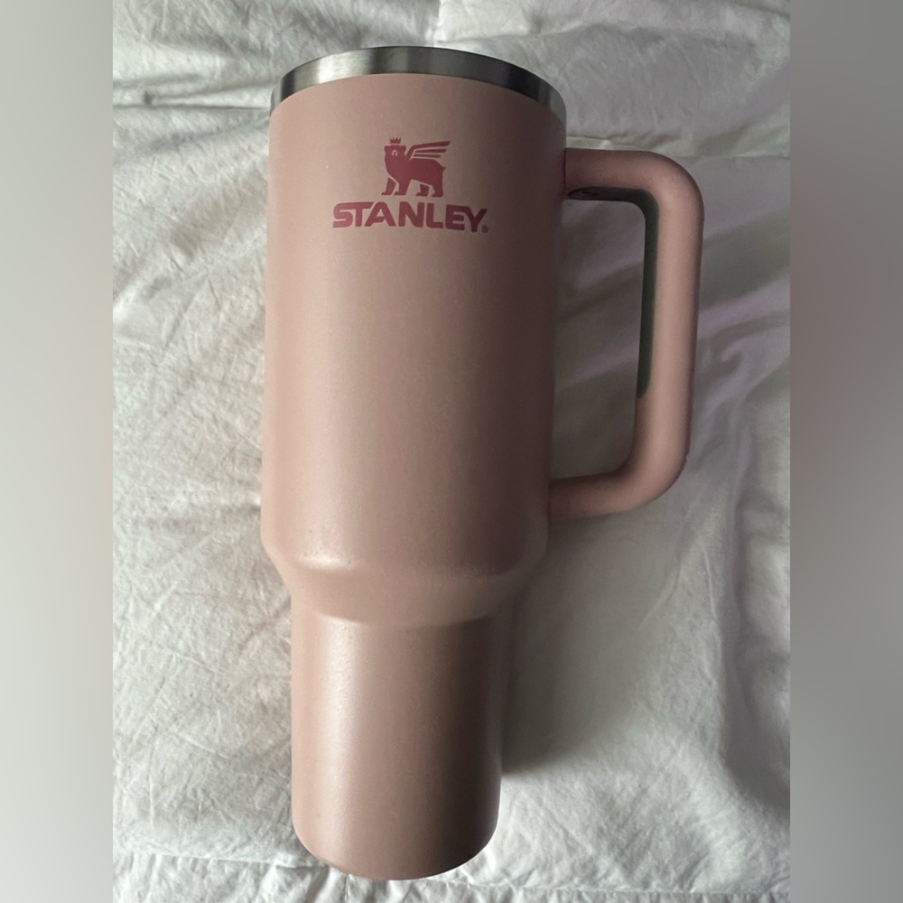 Stanley Blush Pink 40 oz tumbler